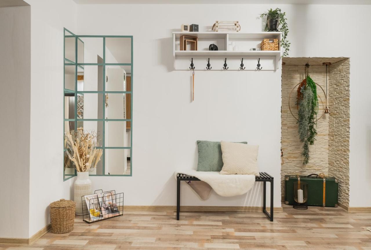 Cozee Studio - In Inima Brasovului 外观 照片